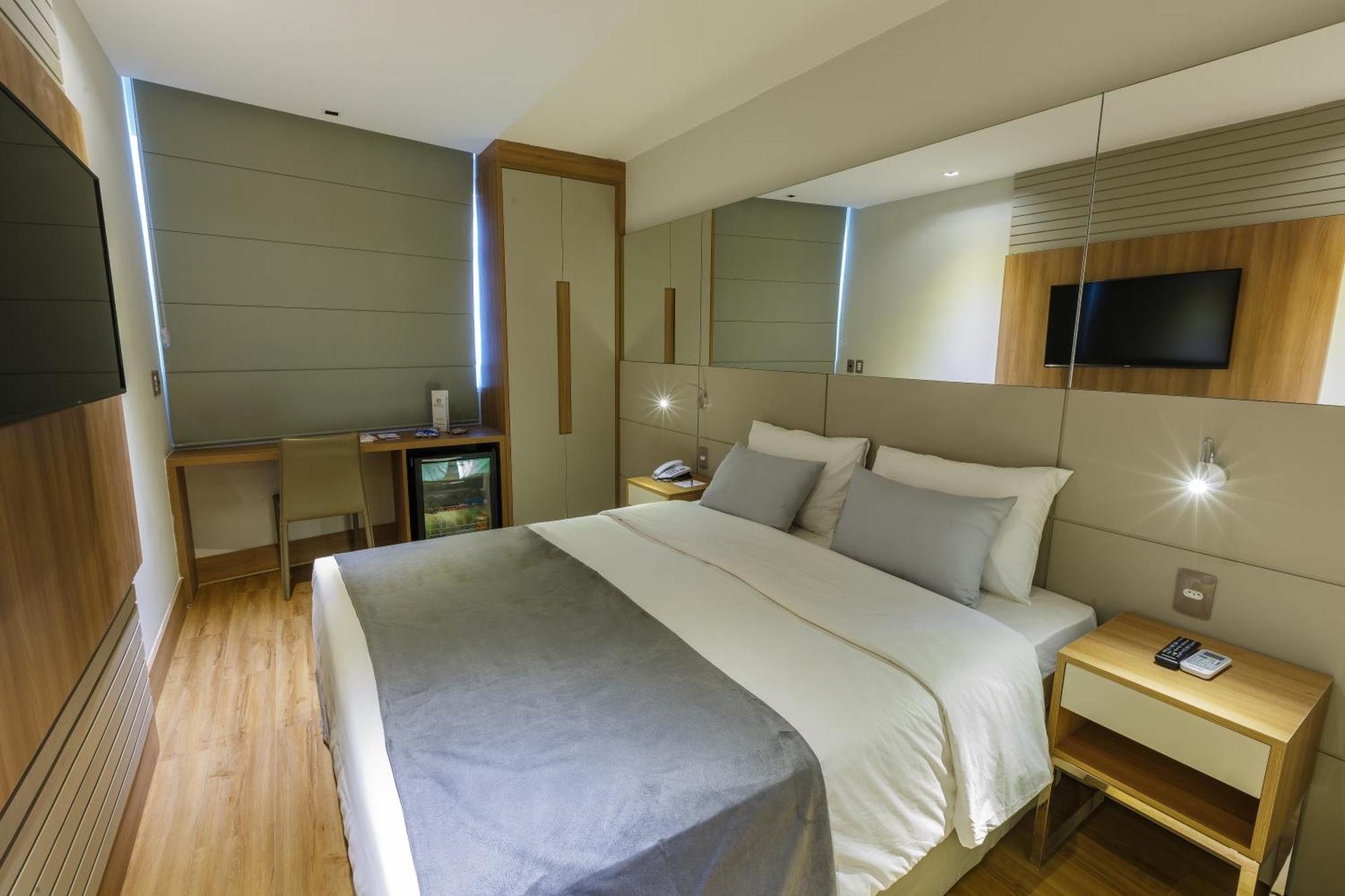 Double Room,1588273397:JPEG